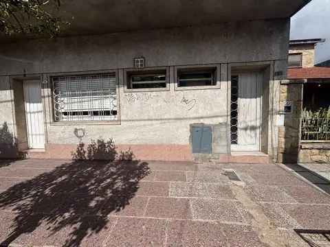 Depto Tipo Casa en Venta 35 años