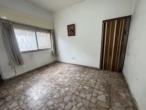 Depto Tipo Casa en Venta 35 años