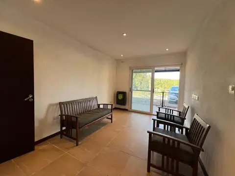Departamento en Alquiler con 1 cocheras