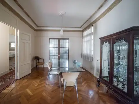 San Nicolás, Esmeralda y Av Córdoba, 4 amb, 100m2, u$s 2,300.-