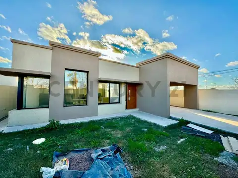 Casa en Venta en Roldan, San Lorenzo