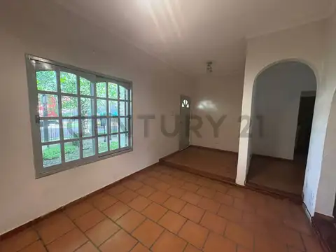 Venta Casa 4 ambientes Villa Udaondo Apto Crédito