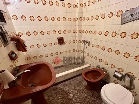 Casa a reciclar sobre lote propio - Don Torcuato