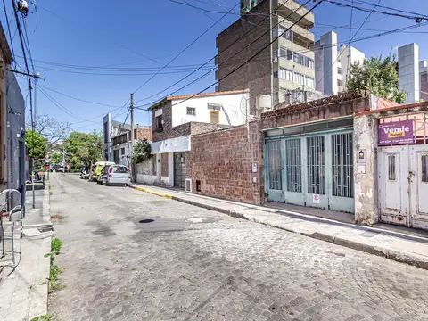 SANTA FE AL 3200 VENTA CASA DE PASILLO 2 DORMITORIOS BARRIO LUIS AGOTE ROSARIO