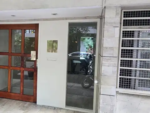 San Luis y Gallo- Monoambiente dividido completo! 32m2 Apto Profesional