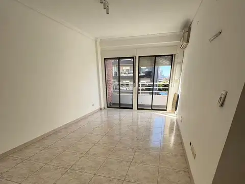 Departamento en Alquiler en Lanus Oeste, $ 850.000