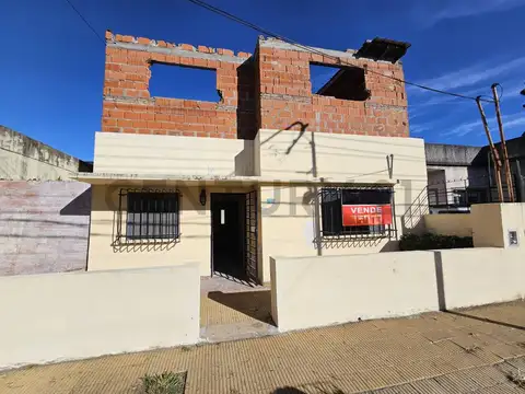 VENTA CASA A RECICLAR, HAEDO