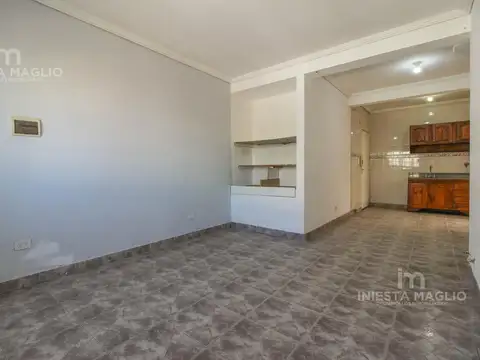 Depto Tipo Casa en Venta en Mataderos, USD 115.000