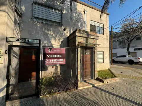 Depto Tipo Casa en Venta de 2 ambientes