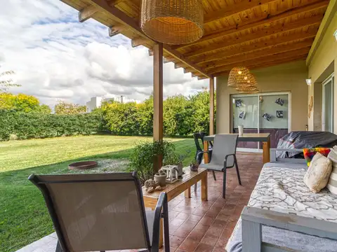 Casa en Venta en BARRIO CERRADO Haras Santa Maria - Los Eucaliptos - FINANCIA DUEÑO