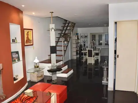 Casa en Venta en Barrio Naón, USD 360.000