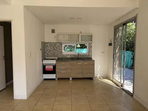 Depto Tipo Casa en Venta con 1 cocheras