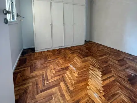 2 AMBIENTES SUPER LUMINOSO CON BAJAS EXPENSAS EXCEL ESTADO