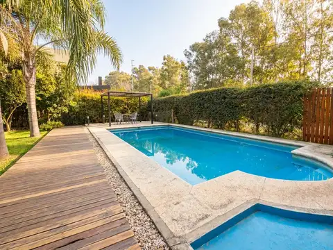 Casa en Venta 6 ambientes - Galeria Quincho Pileta - Barrio cerrado Quintas del Sol Ezeiza
