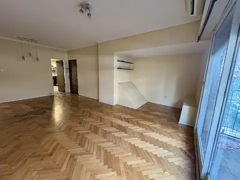 La Pampa 2500, Piso 1