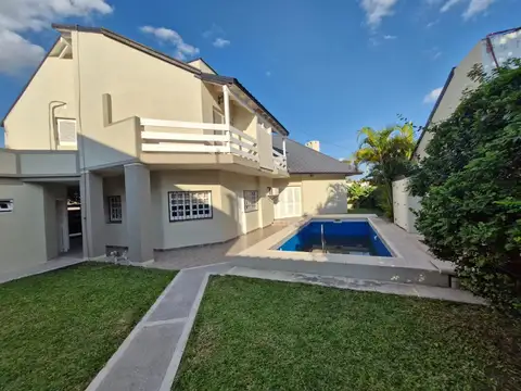 CASA EN VENTA (VILLA ANGELA)