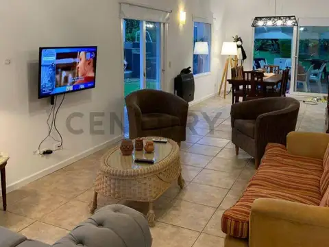 Casa 4 ambientes en Pinamar