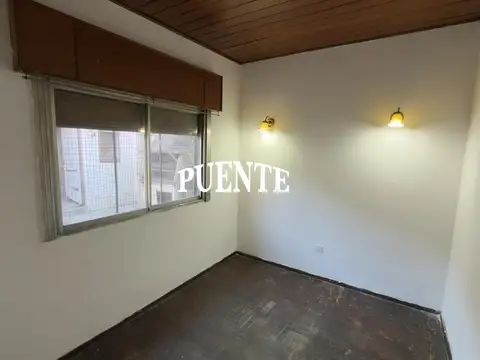 Casa en Alquiler en Lanus Oeste, $ 750.000