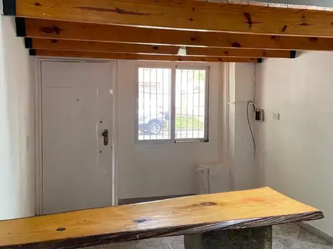 Depto Tipo Casa en Venta de 1 dormitorio