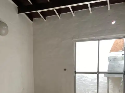 Depto Tipo Casa en Venta 25 años