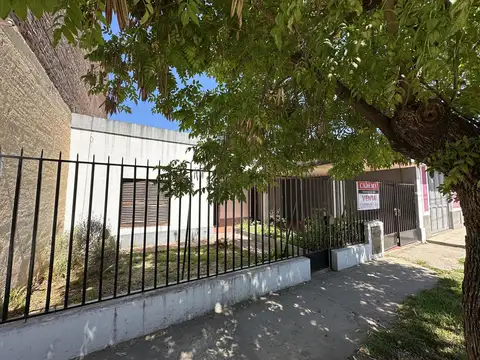 Casa en Venta en Centro  - Zarate, USD 80.000
