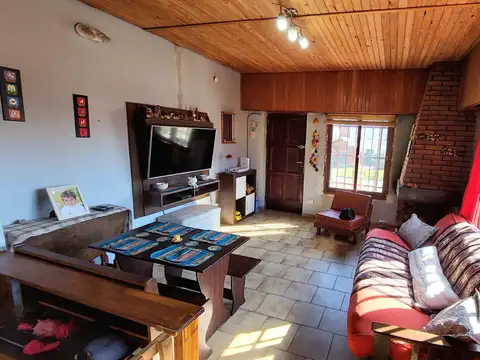 Casa en Venta en Quilmes Oeste, USD 85.000