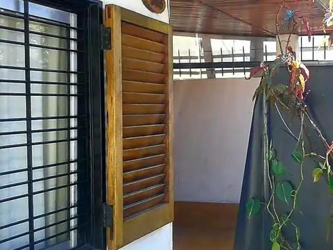 Depto Tipo Casa en Venta con 1 cocheras