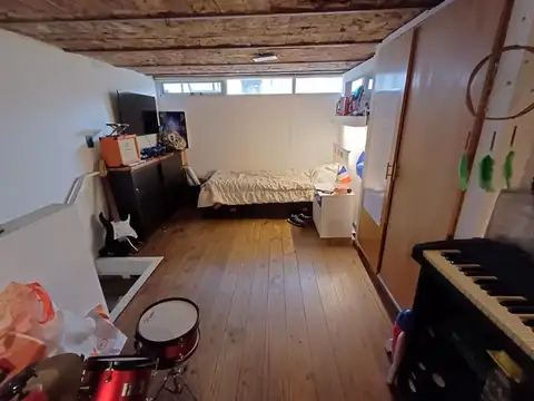 Casa 3 ambientes con 1 baño