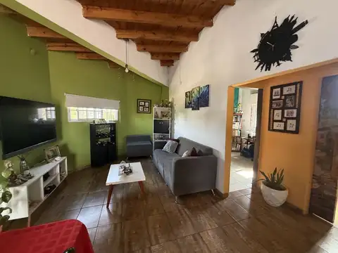 VENTA CASA PH 5 AMBIENTES + LOCAL COMERCIAL MERLO