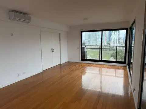 Departamento en Alquiler con 2 cocheras