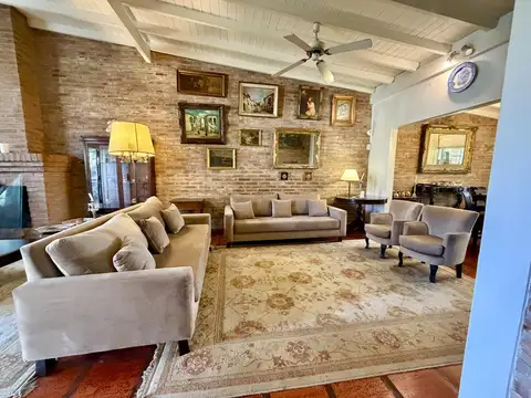 Casa en Venta de 4 dormitorios