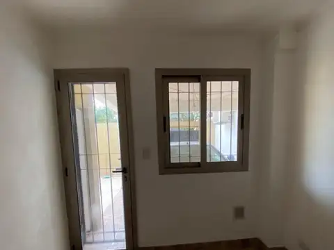CASA 3 DORMITORIOS EN ALQUILER