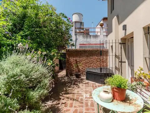 Depto Tipo Casa en Venta de 2 ambientes