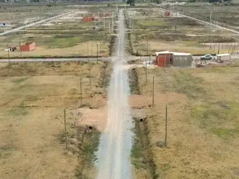 Terreno en venta - 300mts2 - Barrio Siempre Verde, La Plata