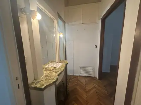 Venta Depto 3 amb. con patio techado