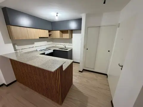 Impecable departamento a estrenar de tres ambientes en venta en Parque Chacabuco!