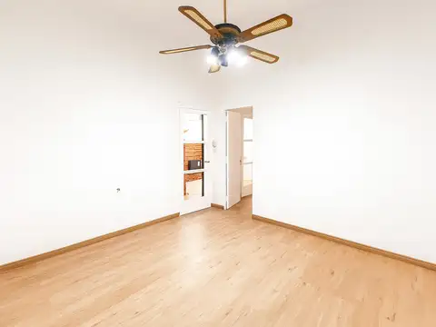 Depto Tipo Casa 2 ambientes con 1 baño