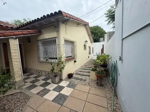 Depto Tipo Casa en Venta de 4 ambientes