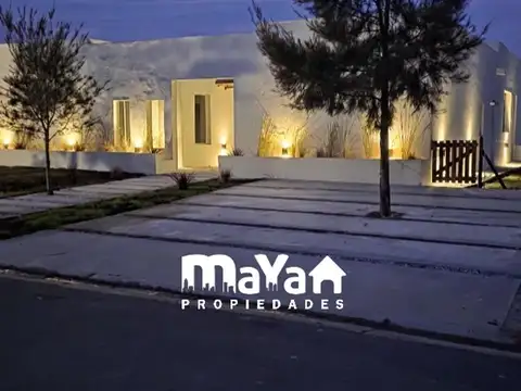 CASA EN VENTA - EL NAUDIR