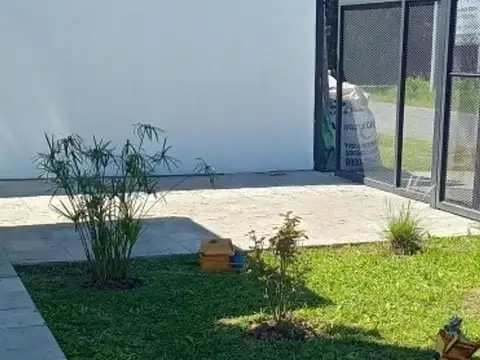 Casa en Venta en Belen de Escobar, USD 150.000