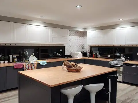 Casa en Venta de 4 dormitorios