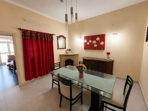 Depto Tipo Casa en Venta de 5 ambientes