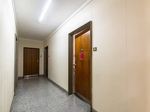 Oficina 2 ambientes con 1 baño