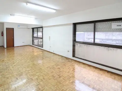 Agustin Alvarez al 1500 entre Avellaneda y Maipu