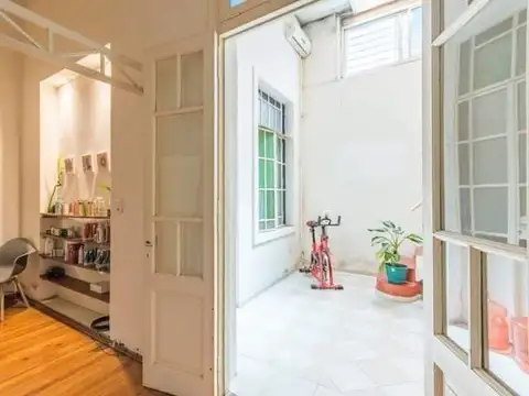 Local en Venta Via Pública