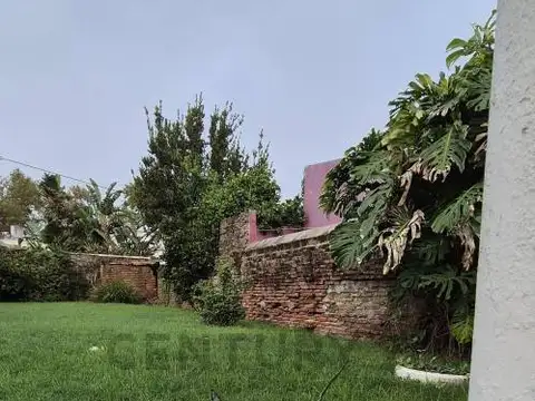 Casa 5 ambientes con 1 baño