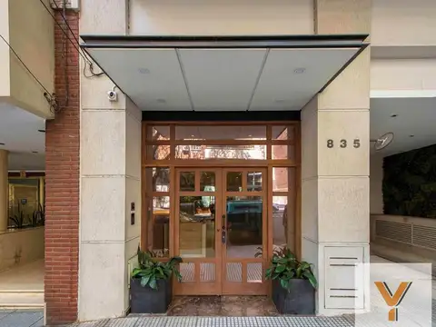 Departamento 4 ambientes con 5 baños