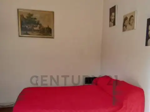 VENTA CASA 3 AMBIENTES EN BERNAL