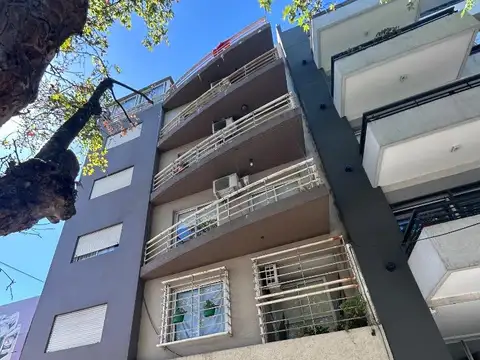 2 amb luminoso cfte balcón moderno