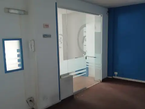 Oficina en Venta con 1 cochera